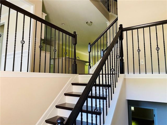 12866 Deer Park Lane, Alpharetta, GA 30004