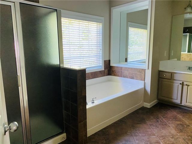 12866 Deer Park Lane, Alpharetta, GA 30004