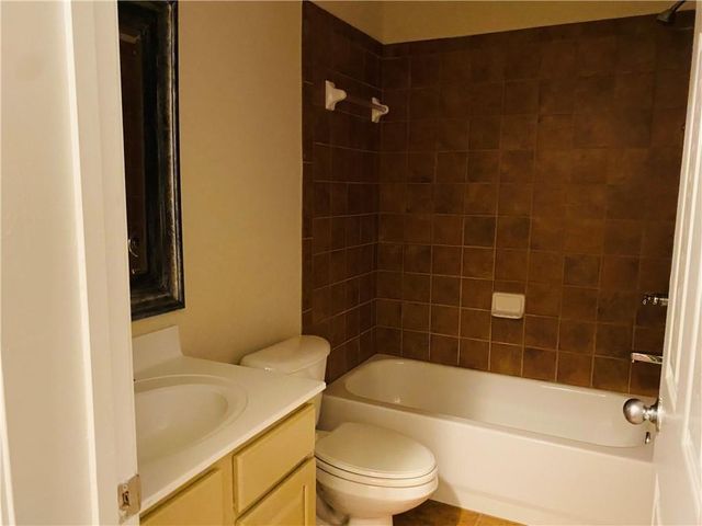 12866 Deer Park Lane, Alpharetta, GA 30004