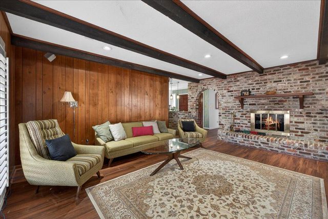 124 Land O Pines Circle, Moncks Corner, SC 29461