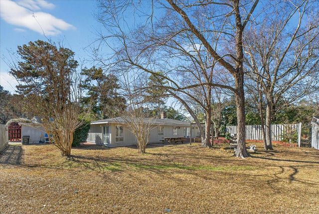 124 Land O Pines Circle, Moncks Corner, SC 29461