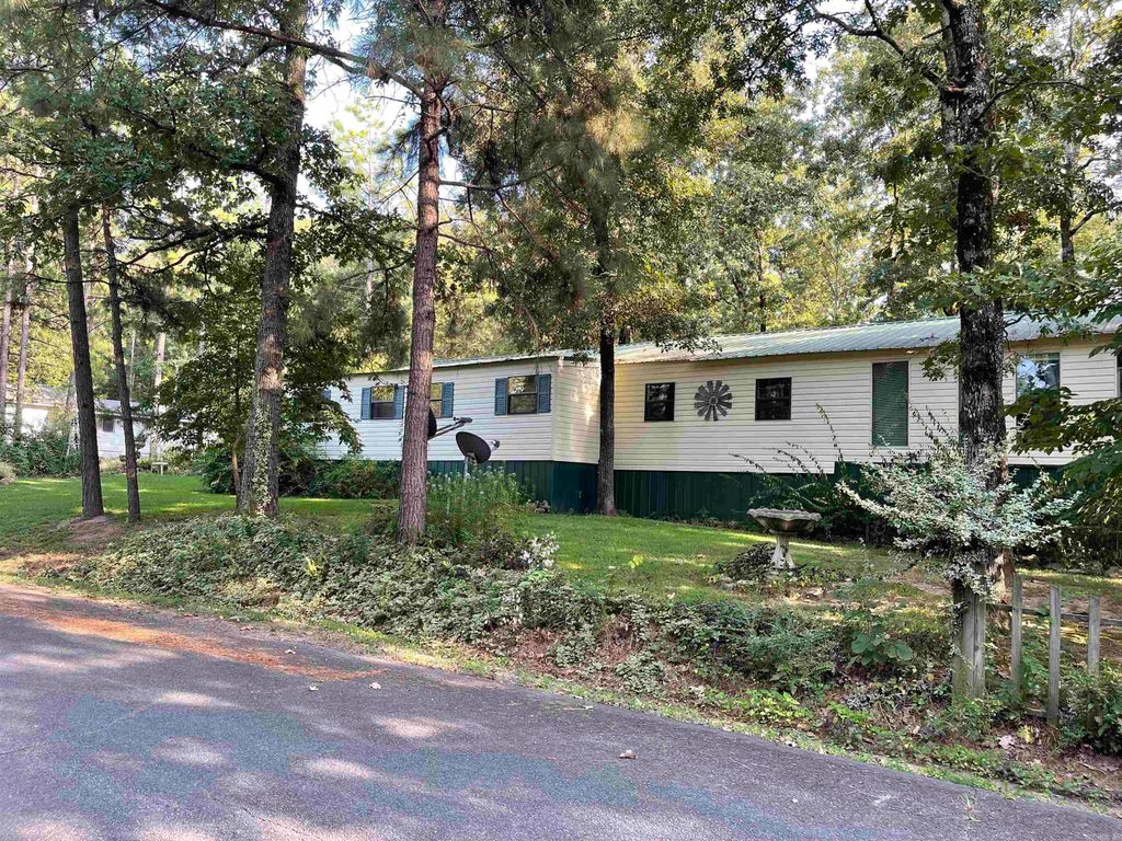 532 Canyon Road, Greers Ferry, AR 72067