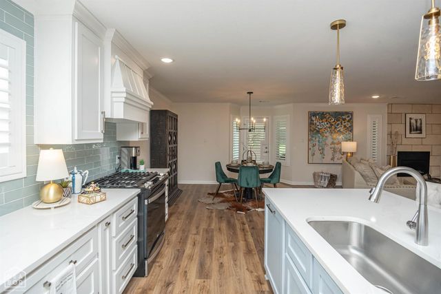 204 W Stroud Street W, Jonesboro, AR 72401