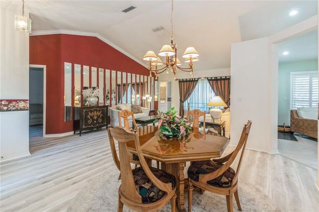 2137 SHERWOOD FOREST DRIVE, Orange City, FL 32763