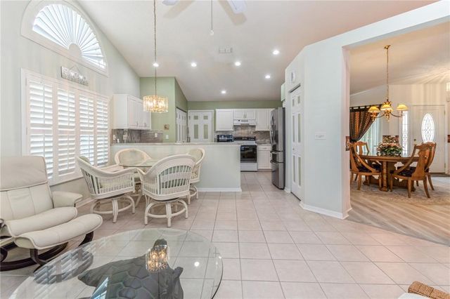 2137 SHERWOOD FOREST DRIVE, Orange City, FL 32763