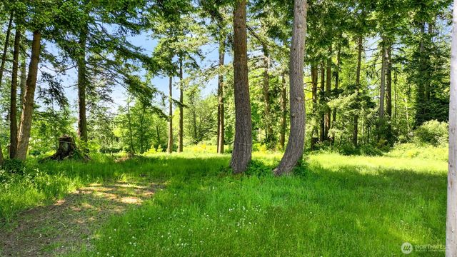 2093 Granger Way, Lummi Island, WA 98262