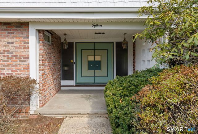 15 Very Merry Road, Stamford, CT 06903