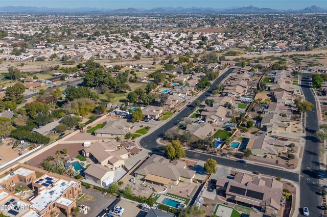 5634 N 82ND Avenue, Glendale, AZ 85303