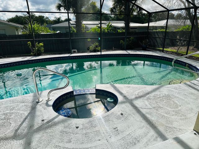1475 Agatha Drive, Deltona, FL 32725