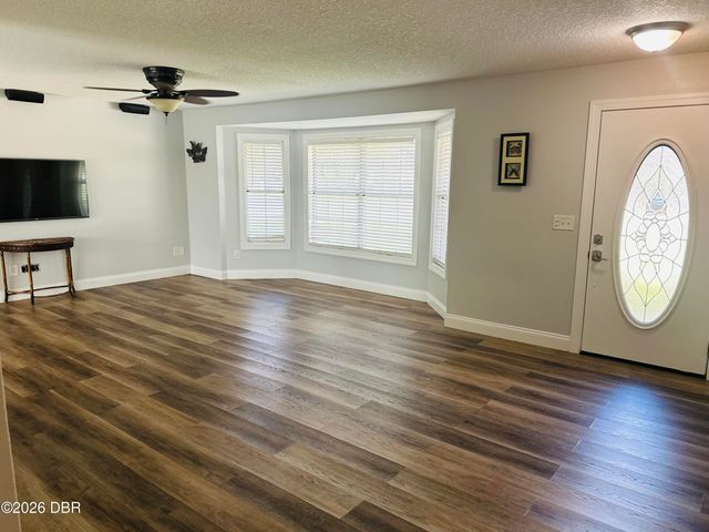 1475 Agatha Drive, Deltona, FL 32725