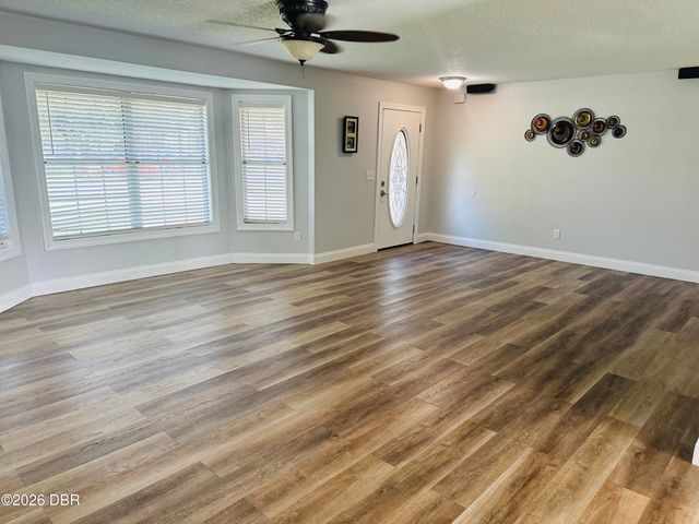 1475 Agatha Drive, Deltona, FL 32725