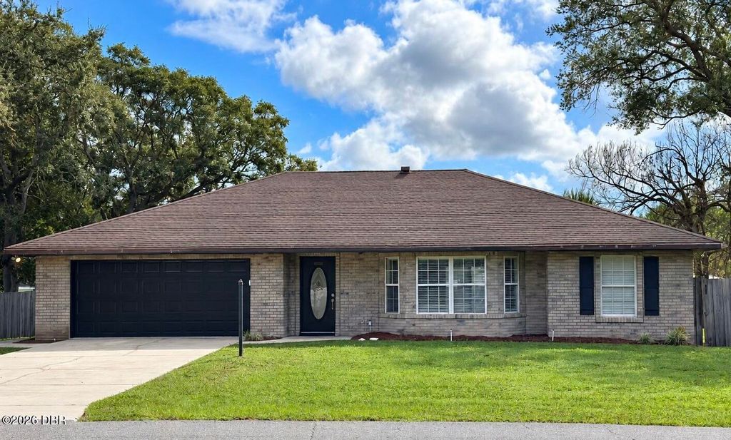 1475 Agatha Drive, Deltona, FL 32725