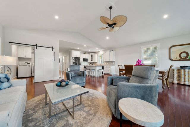 50 Blackstone Drive, Raymond, NH 03077