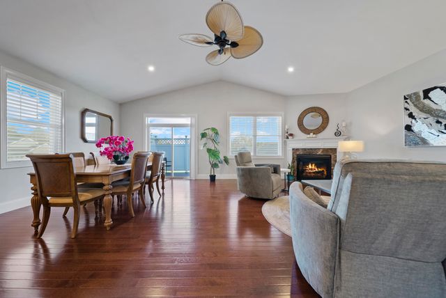 50 Blackstone Drive, Raymond, NH 03077