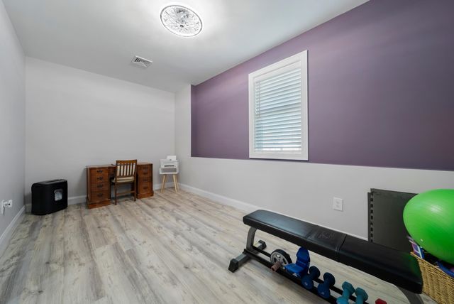 50 Blackstone Drive, Raymond, NH 03077