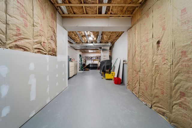 50 Blackstone Drive, Raymond, NH 03077