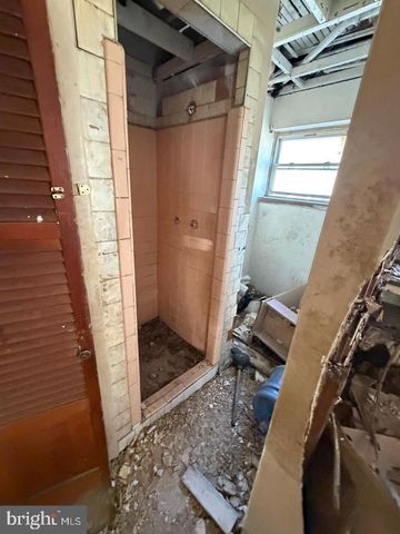 1513 ARROTT ST, Philadelphia, PA 19124