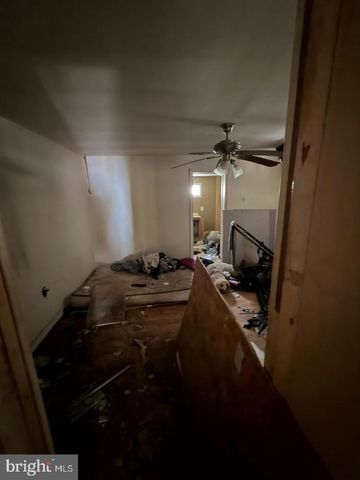 1513 ARROTT ST, Philadelphia, PA 19124