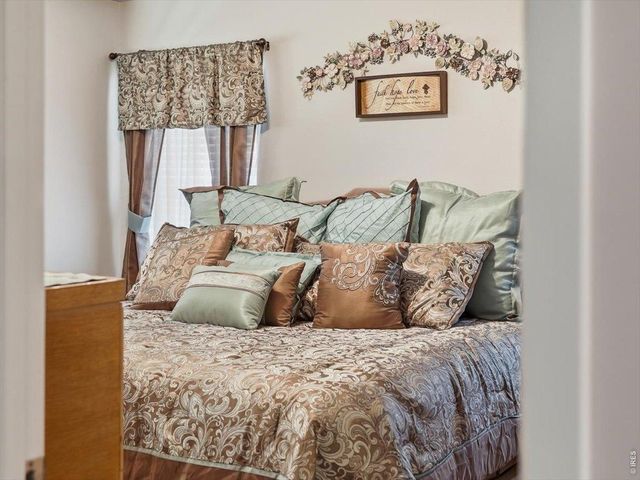 715 Apex Trl, Ault, CO 80610
