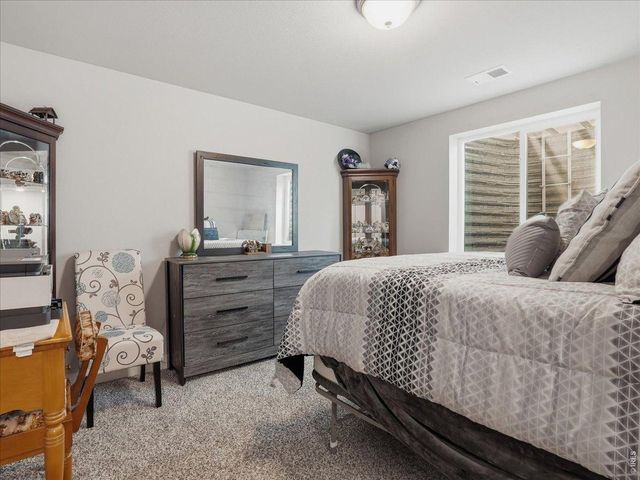 715 Apex Trl, Ault, CO 80610