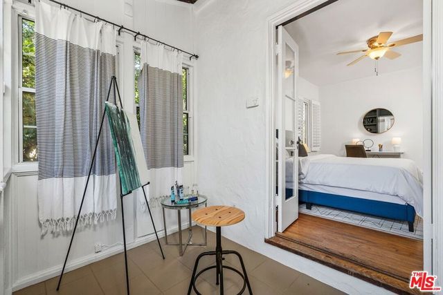 2130 Las Lunas Street, Pasadena, CA 91107
