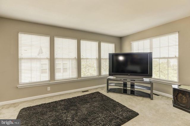 43531 HERITAGE GAP TER, Chantilly, VA 20152