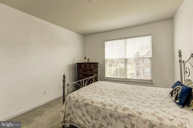 43531 HERITAGE GAP TER, Chantilly, VA 20152