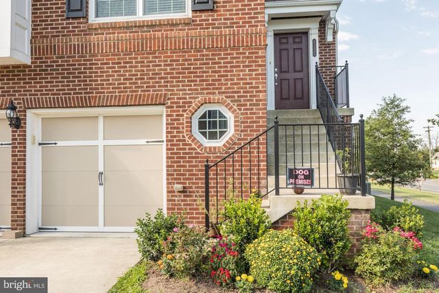 43531 HERITAGE GAP TER, Chantilly, VA 20152