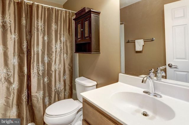 43531 HERITAGE GAP TER, Chantilly, VA 20152