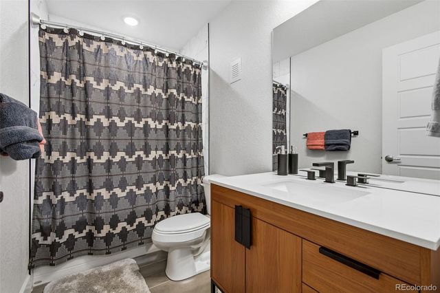 15186 W 94th Avenue, Arvada, CO 80007