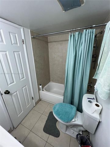 9240 Fontainebleau Blvd 207, Miami, FL 33172