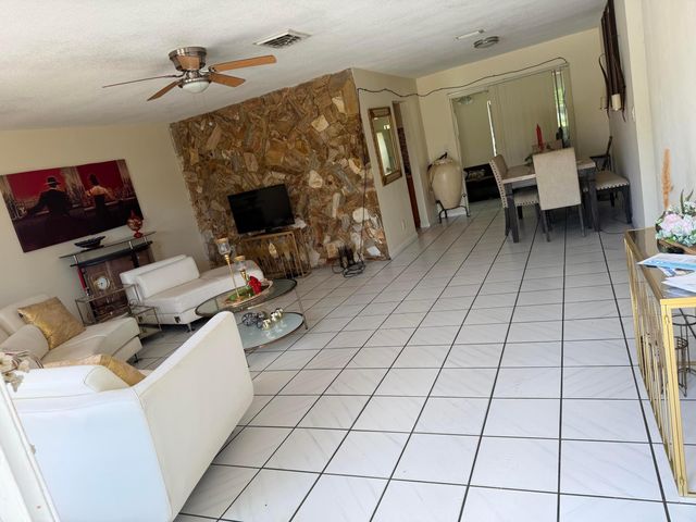 2986 CORTEZ Lane, Delray Beach, FL 33445