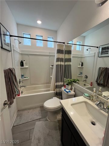 645 Soaring Wings Avenue, Las Vegas, NV 89183