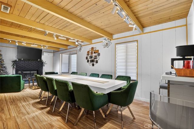 1405 Zion Way, Pine Mountain Club, CA 93222