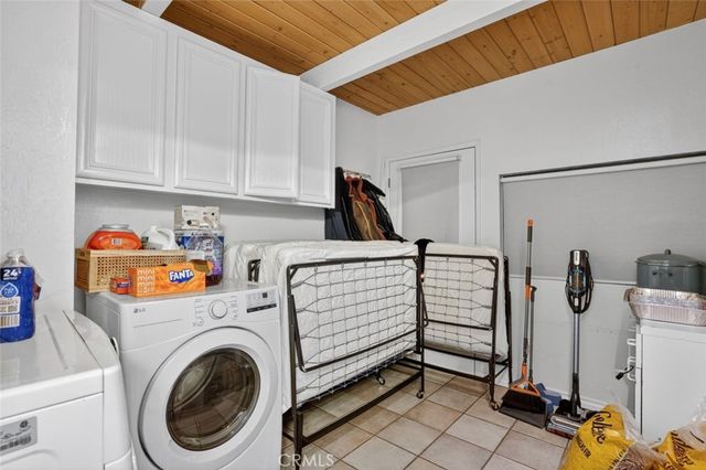 1405 Zion Way, Pine Mountain Club, CA 93222