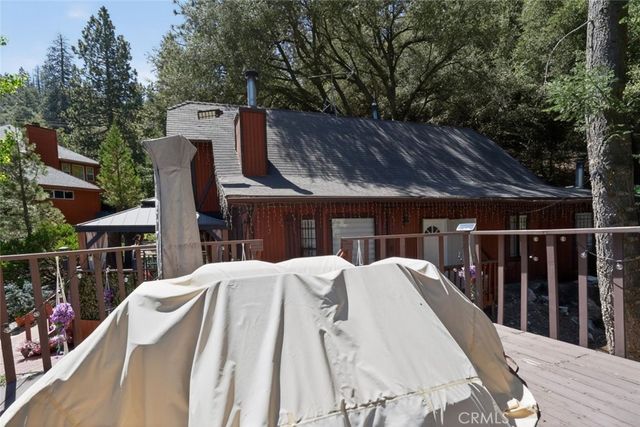 1405 Zion Way, Pine Mountain Club, CA 93222