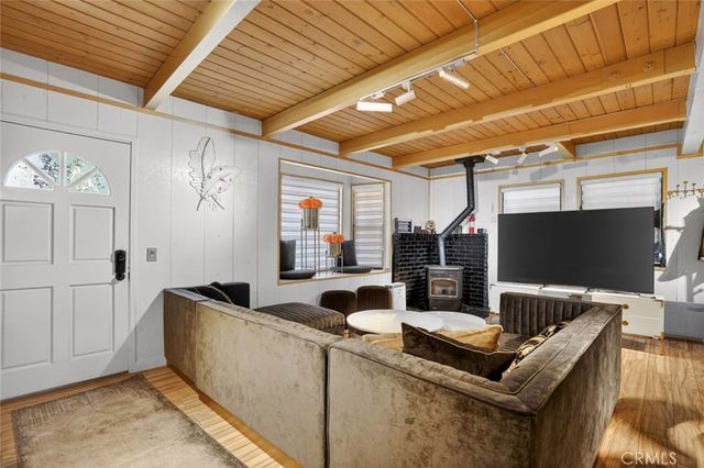 1405 Zion Way, Pine Mountain Club, CA 93222