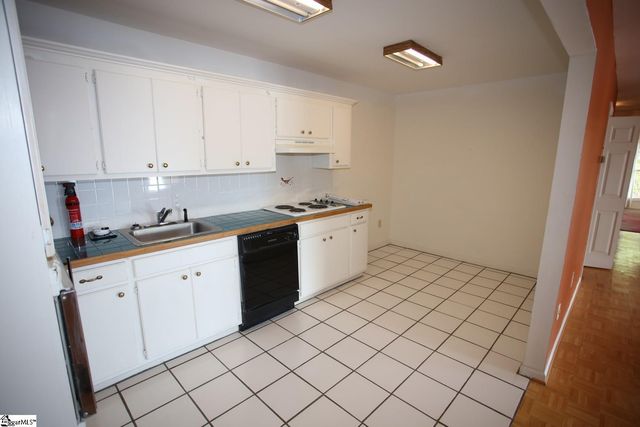 1007 Gap Hill Road, Six Mile, SC 29682