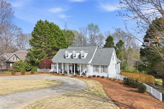 4450 Tall Hickory Trail, Gainesville, GA 30506