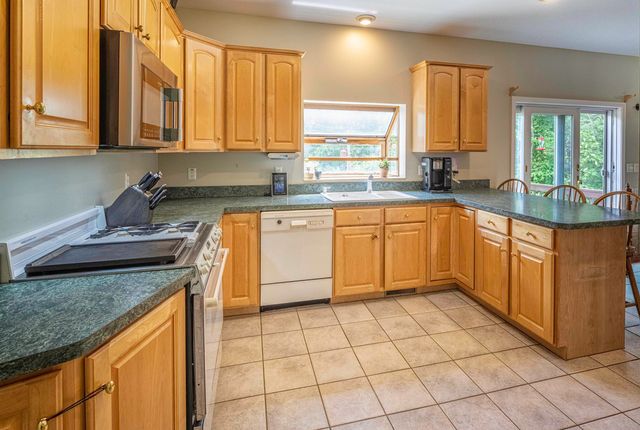 3 Foxtail Ridge Road, Dover, NH 03820