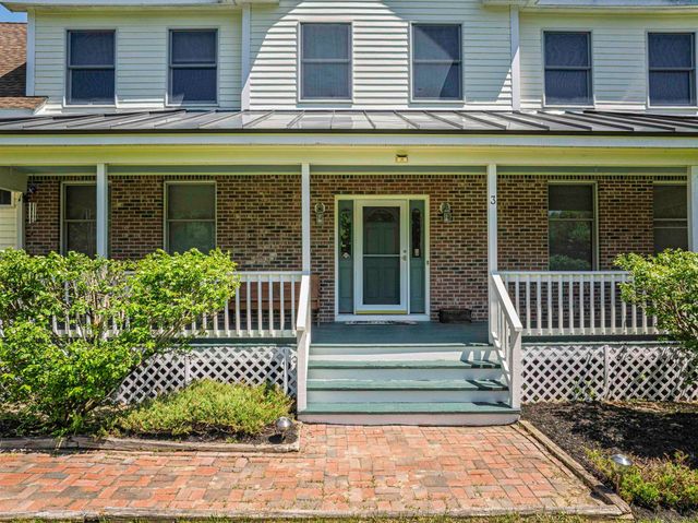 3 Foxtail Ridge Road, Dover, NH 03820
