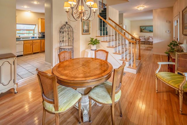 3 Foxtail Ridge Road, Dover, NH 03820