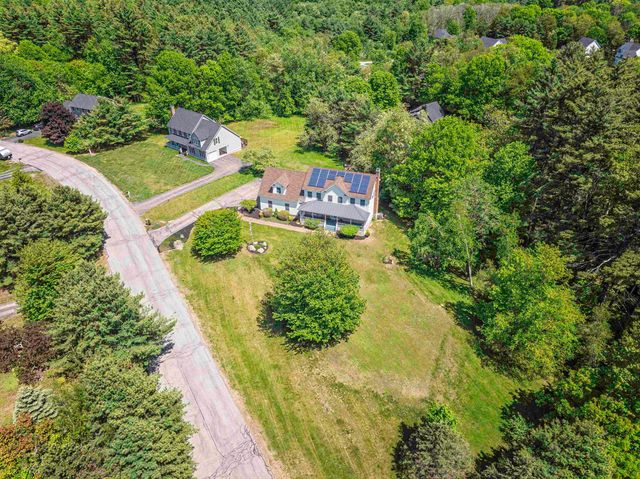 3 Foxtail Ridge Road, Dover, NH 03820