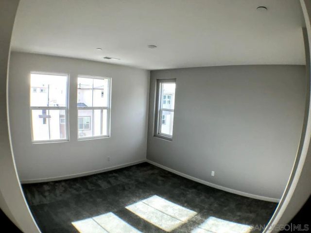 2275 Element Way 5, Chula Vista, CA 91915