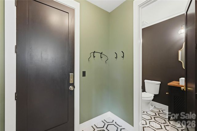 1109 Leigh Avenue, Charlotte, NC 28205