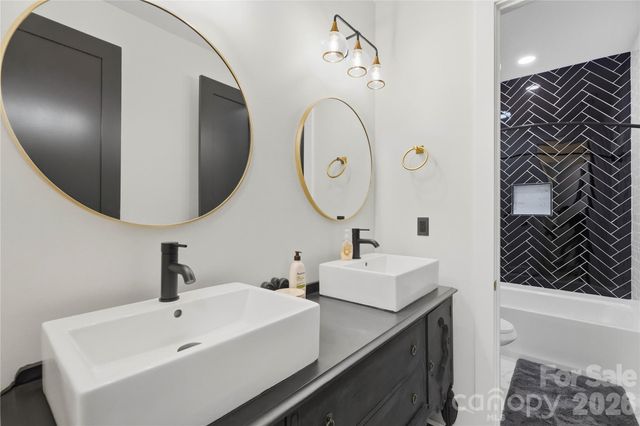1109 Leigh Avenue, Charlotte, NC 28205