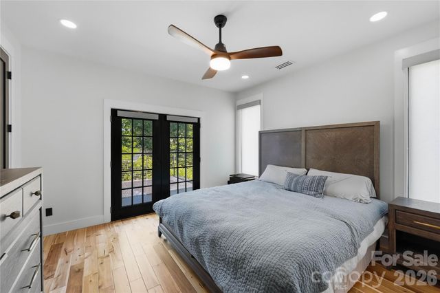 1109 Leigh Avenue, Charlotte, NC 28205