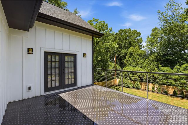1109 Leigh Avenue, Charlotte, NC 28205