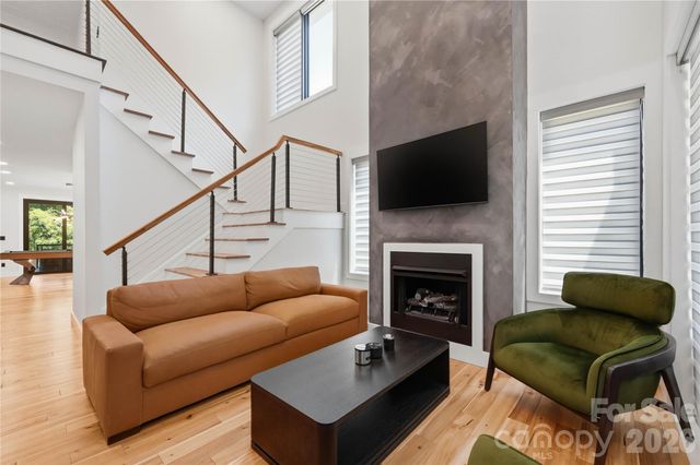 1109 Leigh Avenue, Charlotte, NC 28205