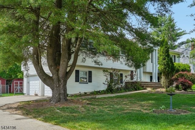 22 Marlton Dr, Wayne Twp., NJ 07470